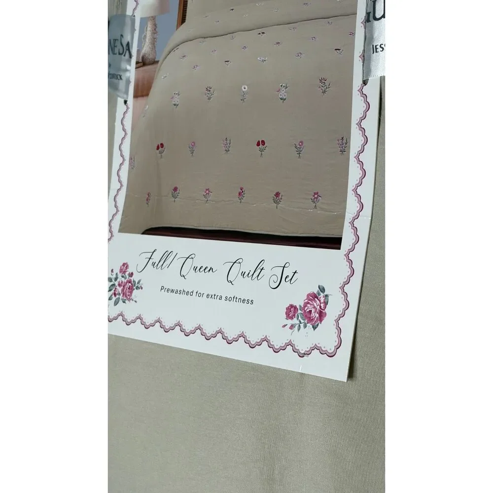 Gunne Sax by Jessica McClintock Full/Queen Quilt Set Floral Embroidered
